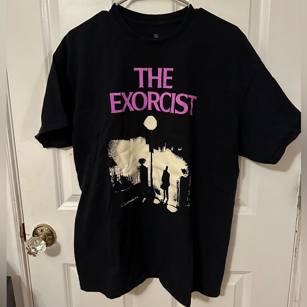 XL Pacsun “The Exorcist” black graphic T-shirt